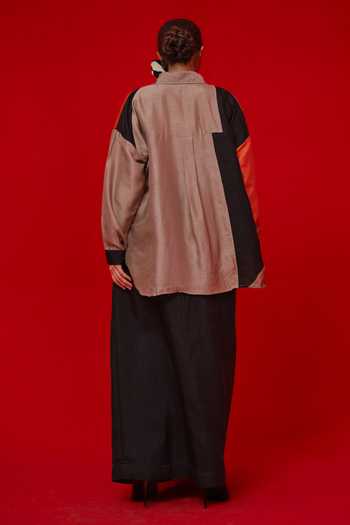 Shop_Stoique_Black Silk Mist Plain Skirt _at_Aza_Fashions