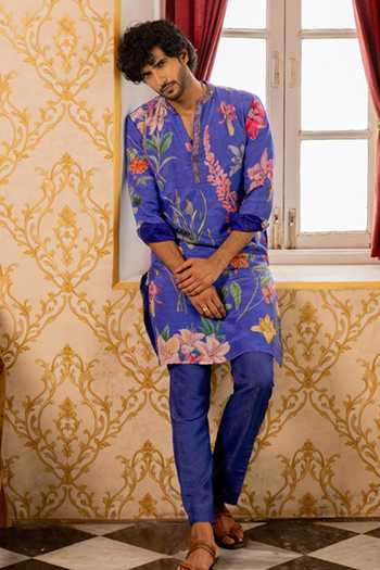Buy_17:17 By Simmi Saboo_Blue Silk, Cotton Tribal Print Kurta _at_Aza_Fashions