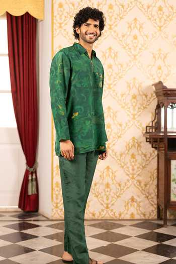17:17 By Simmi Saboo_Green Silk, Cotton Floral Print Shirt _Online_at_Aza_Fashions