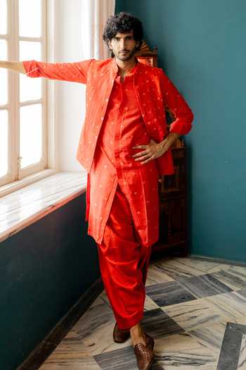 Shop_17:17 By Simmi Saboo_Red Silk, Cotton Embroidery, Piping Butti Work Bundi Kurta Set _at_Aza_Fashions