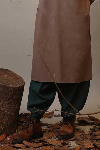 Buy_MATI_Beige Cotton Raglan Sleeve Kurta Set _Online_at_Aza_Fashions
