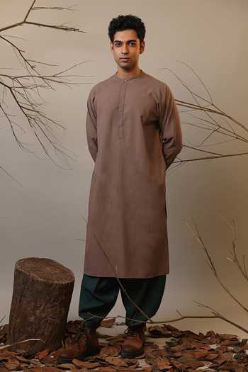 Buy_MATI_Beige Cotton Raglan Sleeve Kurta Set _at_Aza_Fashions