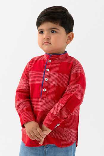 Buy_Tiber Taber_Red Cotton Chequered Short Kurta _at_Aza_Fashions