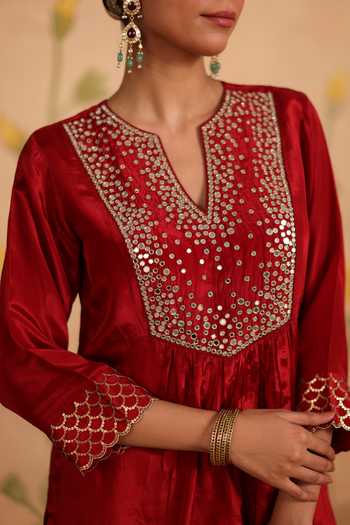 Buy_Pouli Pret_Red Silk, Organza, Voile Embroidery, Sequins, Zari, Mirrors Sheesh Kurta Set _Online_at_Aza_Fashions
