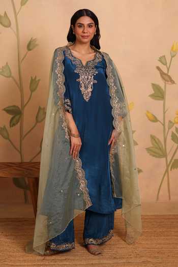Buy_Pouli Pret_Blue Silk, Organza, Voile Embroidery, Zari V-neck Gazal Kurta Set _at_Aza_Fashions