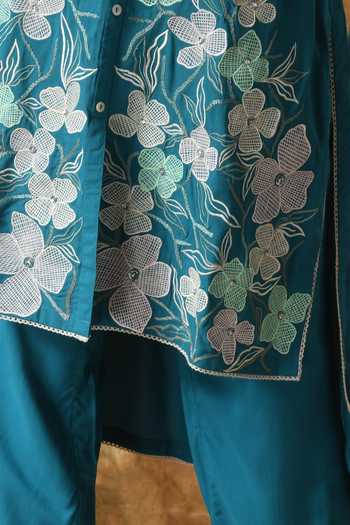 Jhambthreads_Blue Cotton, Rayon Embroidery Collared Floral Pattern Kurta Set _Online_at_Aza_Fashions