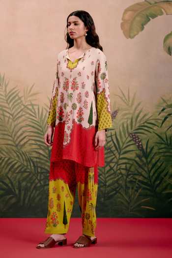 Buy_Shetab Kazmi_Ivory Cotton V-neck Raya Printed Kurta And Pant Set _Online_at_Aza_Fashions