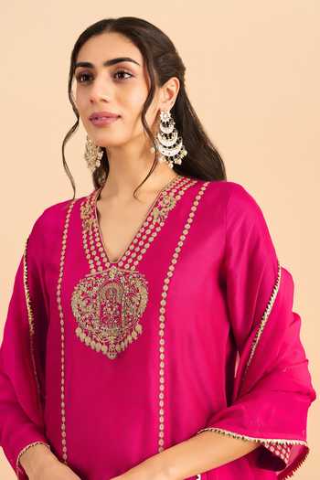 Roohbyridhimaa_Fuchsia Silk, Organza, Viscose Embroidery, Zari, Mirrors Pink Raafta Kurta Set _Online