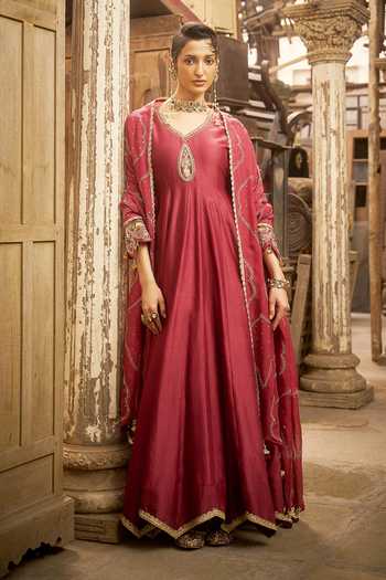 Buy_Hirika & Dhruti_Burgundy Silk, Chanderi, Cotton, Lycra, Organza Zardozi Work Anarkali Set _at_Aza_Fashions