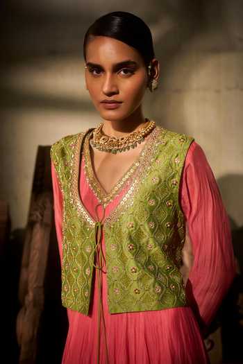Hirika & Dhruti_Peach Chanderi, Silk Zari, Embroidery V-neck Anarkali With Jharokha Work Jacket _Online_at_Aza_Fashions