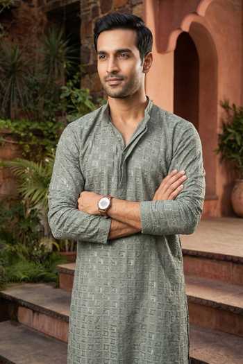 Buy_Jhambthreads_Green Viscose, Rayon, Silk Embroidery Tonal Kurta Set _Online_at_Aza_Fashions