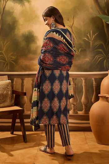 Shop_Jhambthreads_Navy Pure Cotton V-neck Motif Print Kurta Set _at_Aza_Fashions