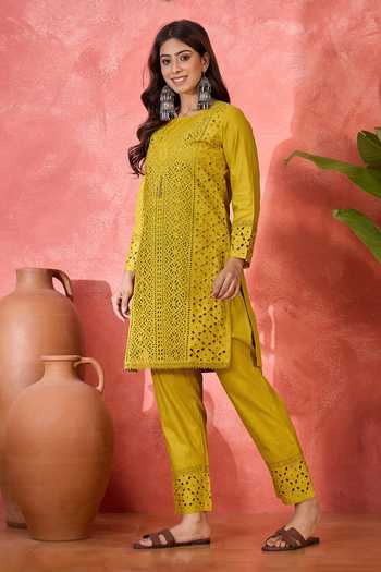 Buy_Jhambthreads_Yellow Pure Cotton Cut Work, Embroidery Round Neck Kurta And Pant Set _at_Aza_Fashions