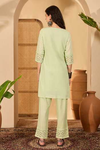 Shop_Jhambthreads_Green Pure Cotton Embroidery Round Neck Straight Kurta And Pant Set _at_Aza_Fashions
