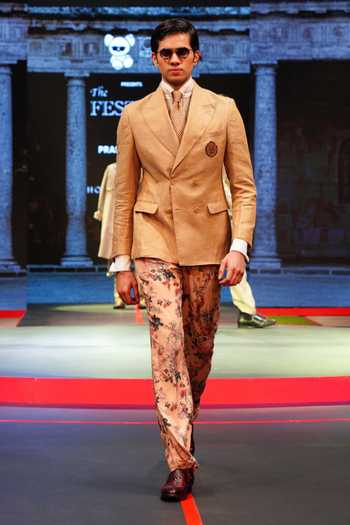 House Of Three_Pink Cotton, Linen Botanica Print Gurkha Trouser _Online_at_Aza_Fashions
