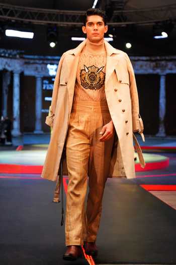 Buy_House Of Three_Beige Cotton, Twill Swadeshi Linen Trench Coat _Online_at_Aza_Fashions