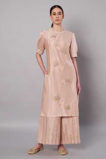 Buy_Doux Amour_Blush Chanderi, Cotton, Tissue Embroidery, Aurora 3d Floral Kurta And Palazzo Set _at_Aza_Fashions