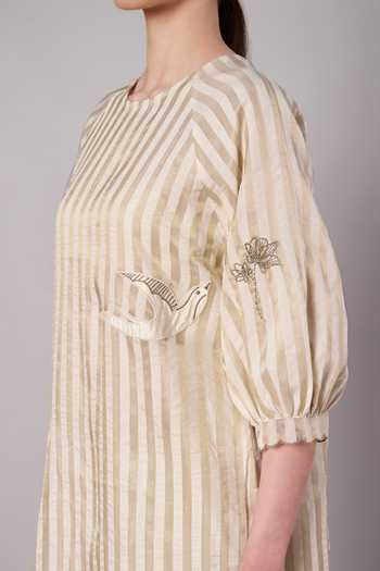 Doux Amour_Ivory Tissue Applique Round Neck Breeze Embroidered Kurta And Pant Set _Online_at_Aza_Fashions
