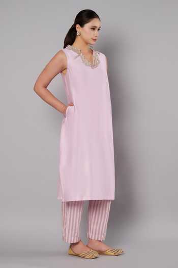 Doux Amour_Purple Chanderi, Tissue Embroidery, Applique Bloom Placement Kurta And Pant Set _Online_at_Aza_Fashions