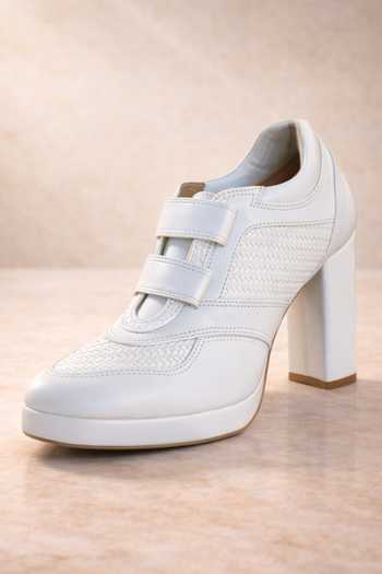 Shop_Tiesta_White Minimal Sneaker Boots _at_Aza_Fashions