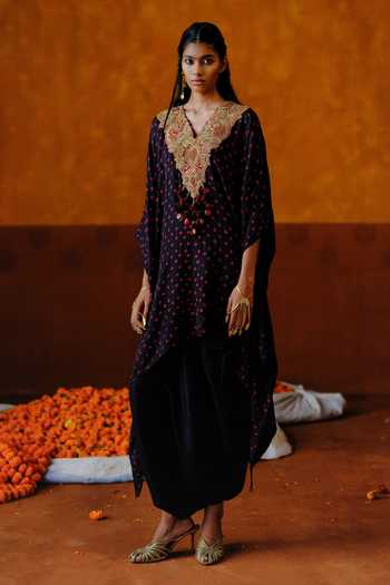 Buy_Alam By Tulsi Patel_Black Silk Embroidery, Tassels Mogra Bandhani Handwoven Kaftan And Dhoti Set _at_Aza_Fashions