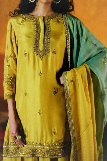 Alam By Tulsi Patel_Yellow Silk Embroidery Round Neck, Yes Hingot Kurta Sharara Set _at_Aza_Fashions