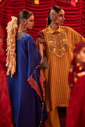 Alam By Tulsi Patel_Yellow Silk Zari, Tassels Mandarin Collar Avya Striped Kurta And Pant Set _Online_at_Aza_Fashions
