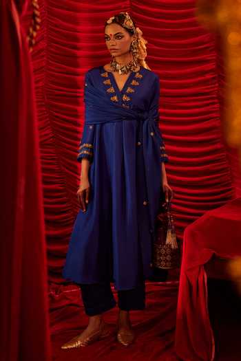 Buy_Alam By Tulsi Patel_Blue Silk, Organza Embroidery V-neck, Yes Mishka Kurta Set _at_Aza_Fashions