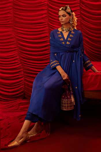 Shop_Alam By Tulsi Patel_Blue Silk, Organza Embroidery V-neck, Yes Mishka Kurta Set _at_Aza_Fashions