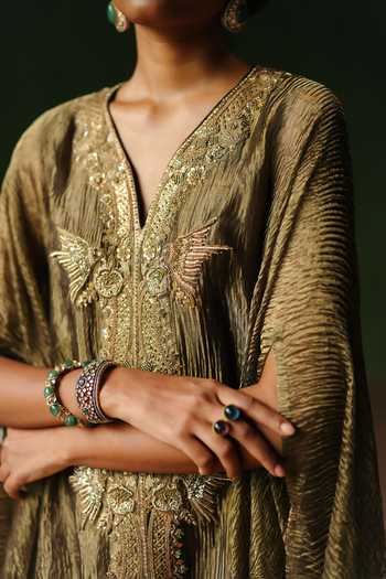 Alam By Tulsi Patel_Black Silk, Cotton, Tissue Embroidery V-neck Raina Cape And Pant Set _Online