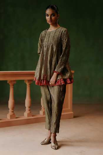 Alam By Tulsi Patel_Gold Tissue Embroidery, Smocking Round Neck Saqi Smocked Top And Pant Set _Online_at_Aza_Fashions