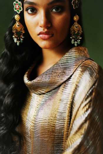 Buy_Alam By Tulsi Patel_Gold Organza, Tissue Cowl Neck, Yes Raha Kurta And Pant Set _Online