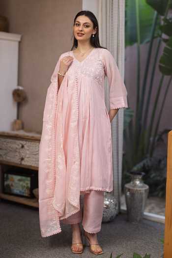 Buy_ASRUMO_Pink Chanderi Embroidery V-neck Mul Kurta Set _at_Aza_Fashions