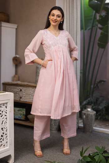 Buy_ASRUMO_Pink Chanderi Embroidery V-neck Mul Kurta Set _Online_at_Aza_Fashions