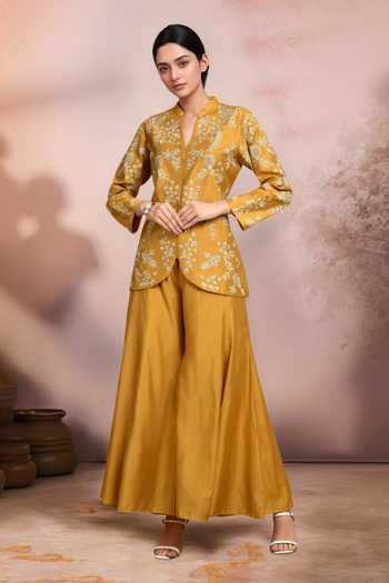 Buy_Jhambthreads_Yellow Chanderi Embroidery Mandarin Collar Top And Palazzo Set _at_Aza_Fashions