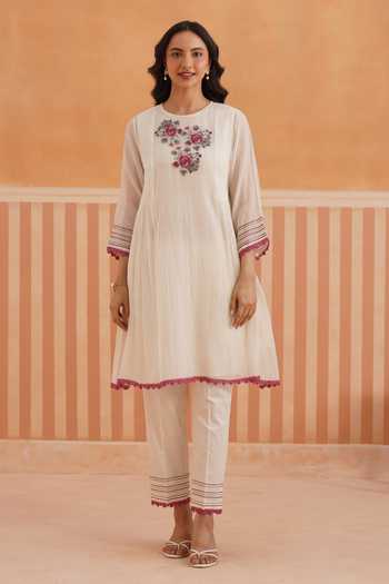 OMI_Pink Chanderi Embroidery Round Neck Mul Kurta And Pant Set _at_Aza_Fashions