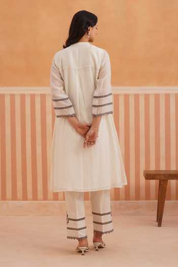 Shop_OMI_Pink Chanderi Embroidery Mandarin Collar, Yes Mul Kurta And Pant Set _at_Aza_Fashions