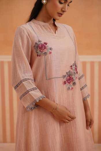 OMI_Pink Chanderi, Cotton Satin Embroidery Mandarin Collar, Yes Mul Kurta Set _Online_at_Aza_Fashions