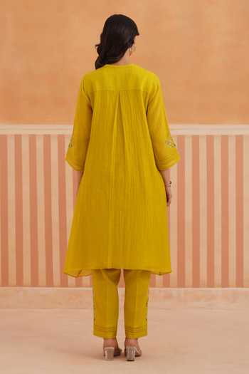 Shop_OMI_Green Chanderi, Cotton Satin Embroidery Split V-neck Mul Kurta And Pant Set _at_Aza_Fashions