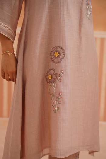 Buy_OMI_Pink Chanderi, Cotton Satin Embroidery Mandarin Collar, Mul Kurta And Pant Set 