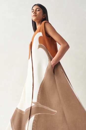 Buy_Ampm_Ivory Linen V-neck Swan Printed Jacket And Palazzo Set _Online