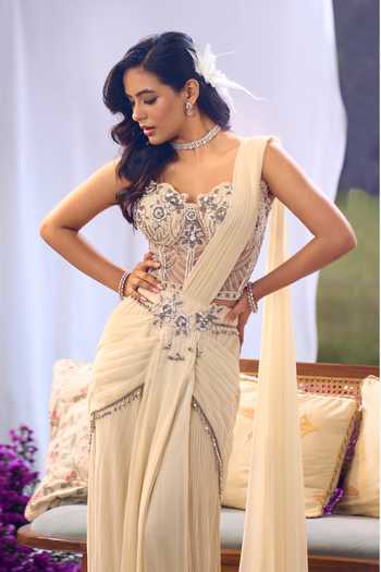 Buy_Aariyana Couture_Ivory Lycra, Net Sequins, Beads Sweetheart Neck Pre-draped Saree With Corset _Online