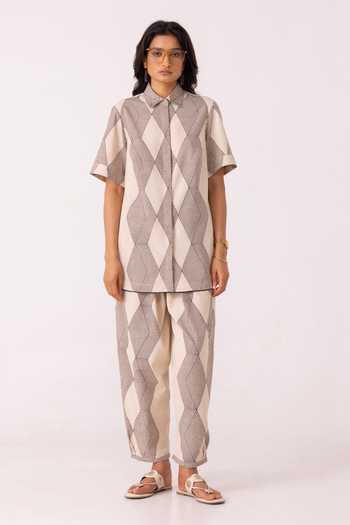 Buy_The Summer House_Cream Cotton Collared Tess Hand Printed Shirt _Online