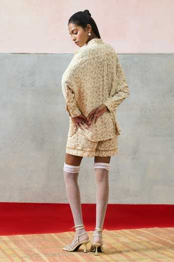 Shop_Pooja Rajgarhia Gupta_Beige Georgette Elba Lace Trim Shorts _at_Aza_Fashions