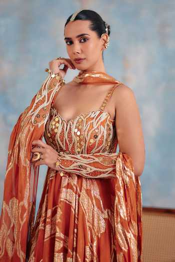 Buy_Ajiesh Oberoi_Gold Georgette, Surkh Sitara Metallic Leaf Pattern Anarkali And Dupatta Set 