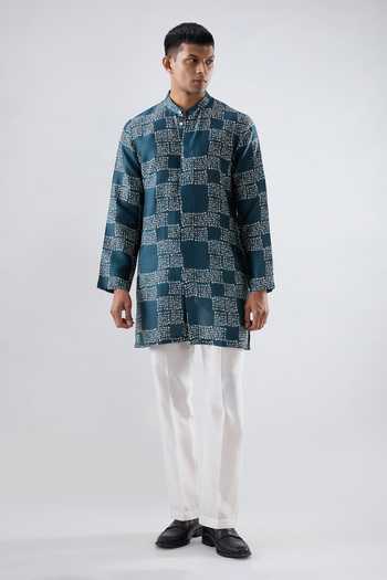 Buy_Raw & Rustic By Niti Bothra_Teal Silk, Tencel Geometric Bandhani Pattern Kurta _at_Aza_Fashions