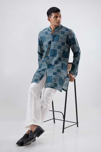 Raw & Rustic By Niti Bothra_Teal Silk, Tencel Geometric Bandhani Pattern Kurta _Online_at_Aza_Fashions