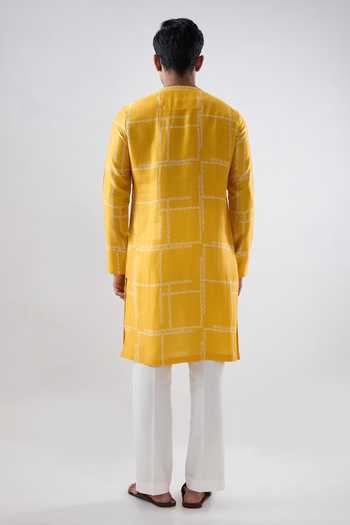 Shop_Raw & Rustic By Niti Bothra_Yellow Silk, Tencel Overlapped Front Bandhani Kurta _at_Aza_Fashions
