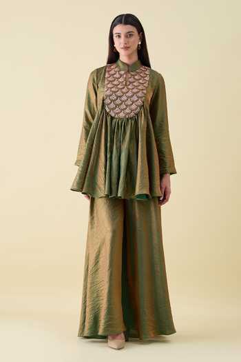 Buy_Aakaar_Green Silk Mandarin Collar Metallic Sequin Work Kurta And Sharara Set _at_Aza_Fashions