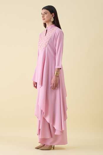 Buy_Aakaar_Pink Crepe Sequin Embellishment Kurta And Skirt Set _Online_at_Aza_Fashions